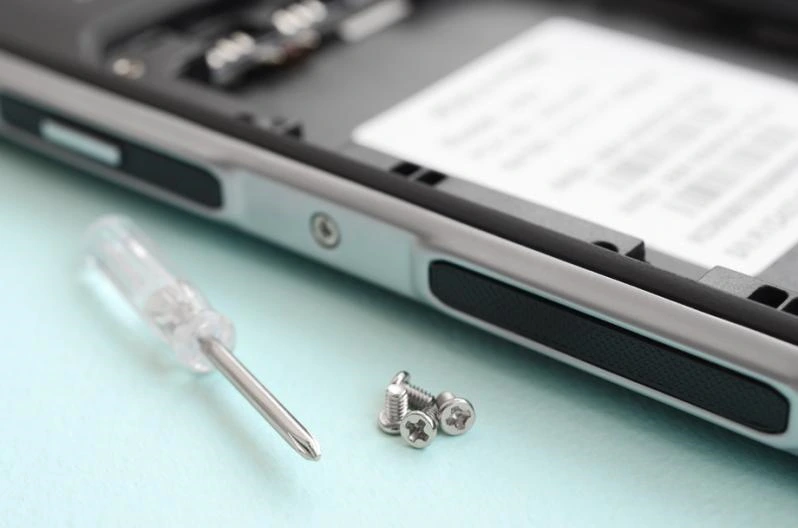 Técnico de manutenção de celular na Paulista